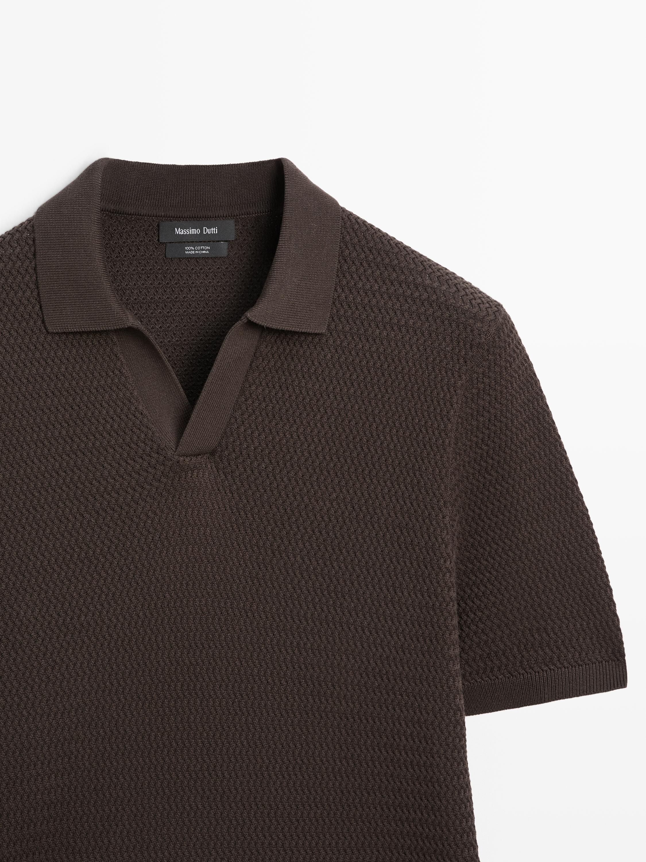 Short sleeve textured knit polo shirt